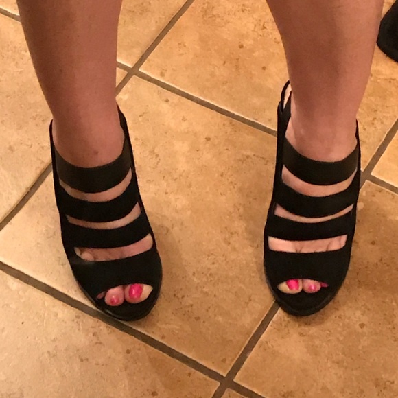 Nine West. Sexy stilettos. - Picture 1 of 8