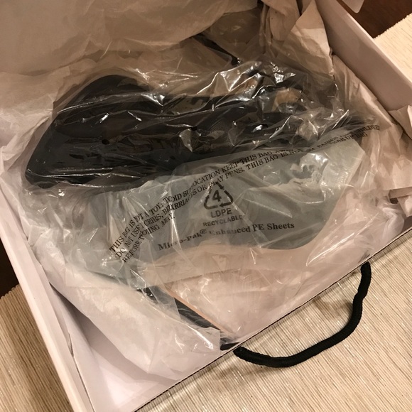 Nine West. Sexy stilettos. - Picture 7 of 8