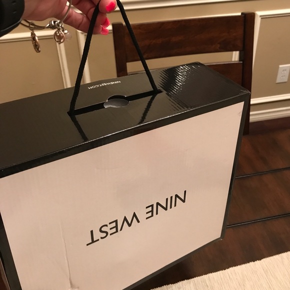 Nine West. Sexy stilettos. - Picture 8 of 8