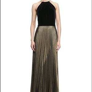 Like new Laundry BY SHELLY SEGAL Long gown