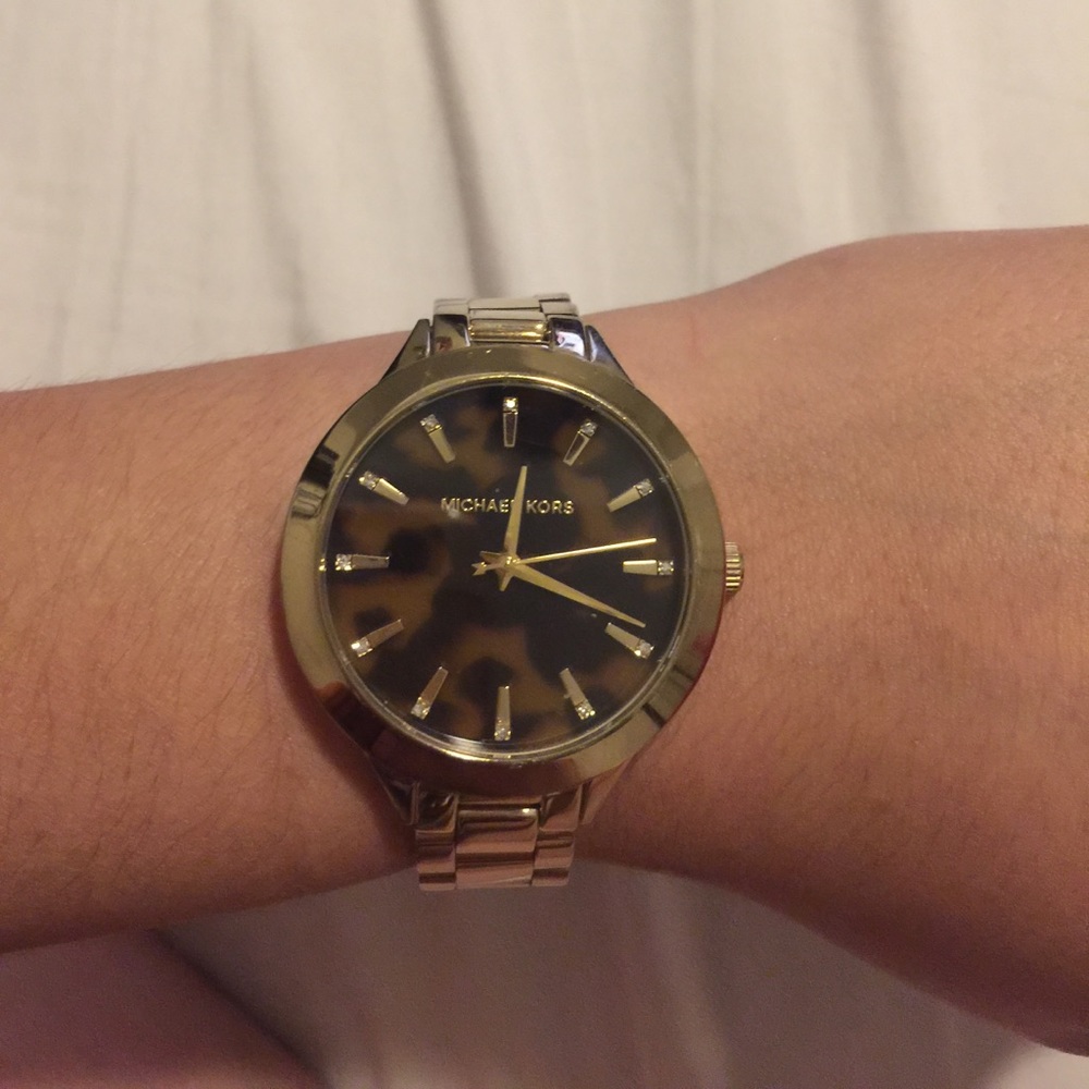 ‼️SOLD‼️ MK Gold/Tort watch