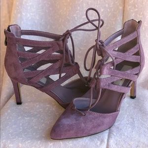 ❌SOLD❌Brand New Lavender Chelsea & Zoe Heels