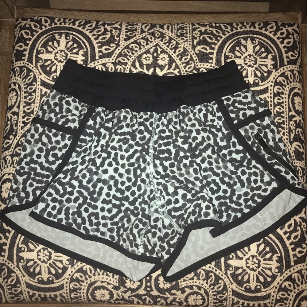 Lululemon shorts- Size 4
