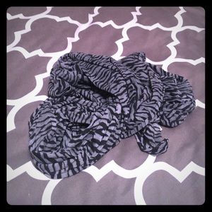 Grey and black zebra scarf