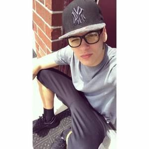 Meet your Posher, Joel