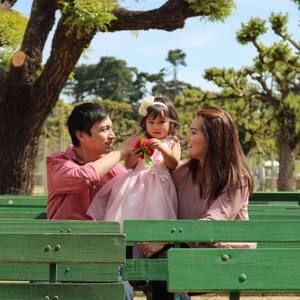 Meet your Posher, Enial