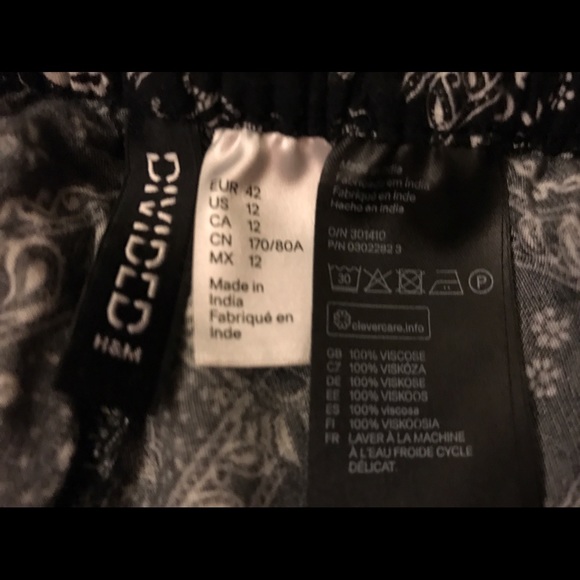 Casual patterned H&M shorts - Picture 3 of 3