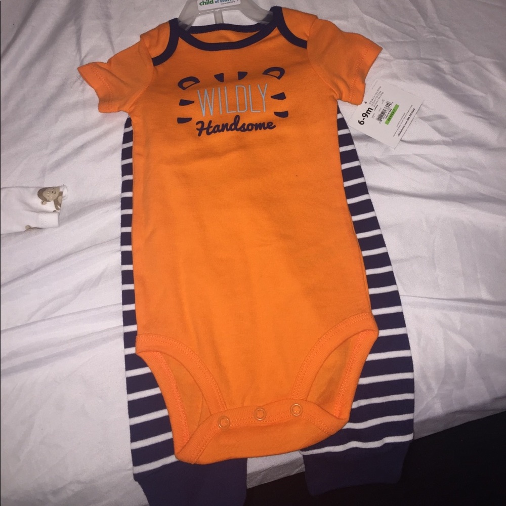 2-piece Orange onesie