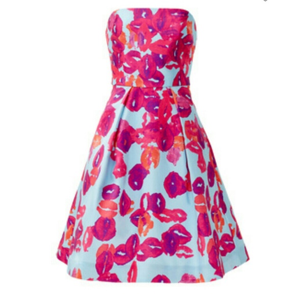 Monique Lhuillier Dresses & Skirts - MONIQUE Lhuillier Pucker Up Dress Sz 12