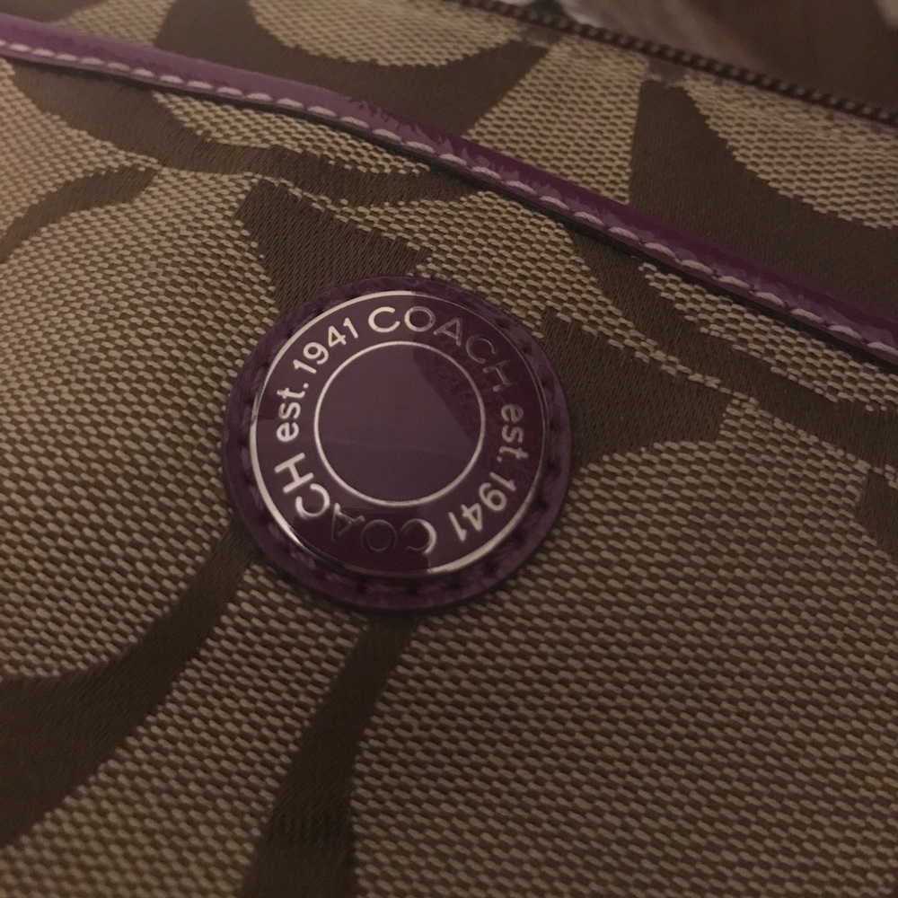 Coach cross-body purse - Picture 5 of 6