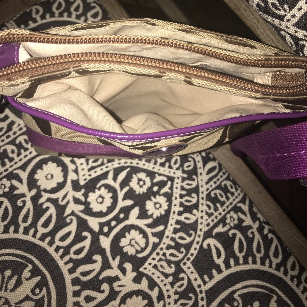 Coach cross-body purse - Picture 6 of 6