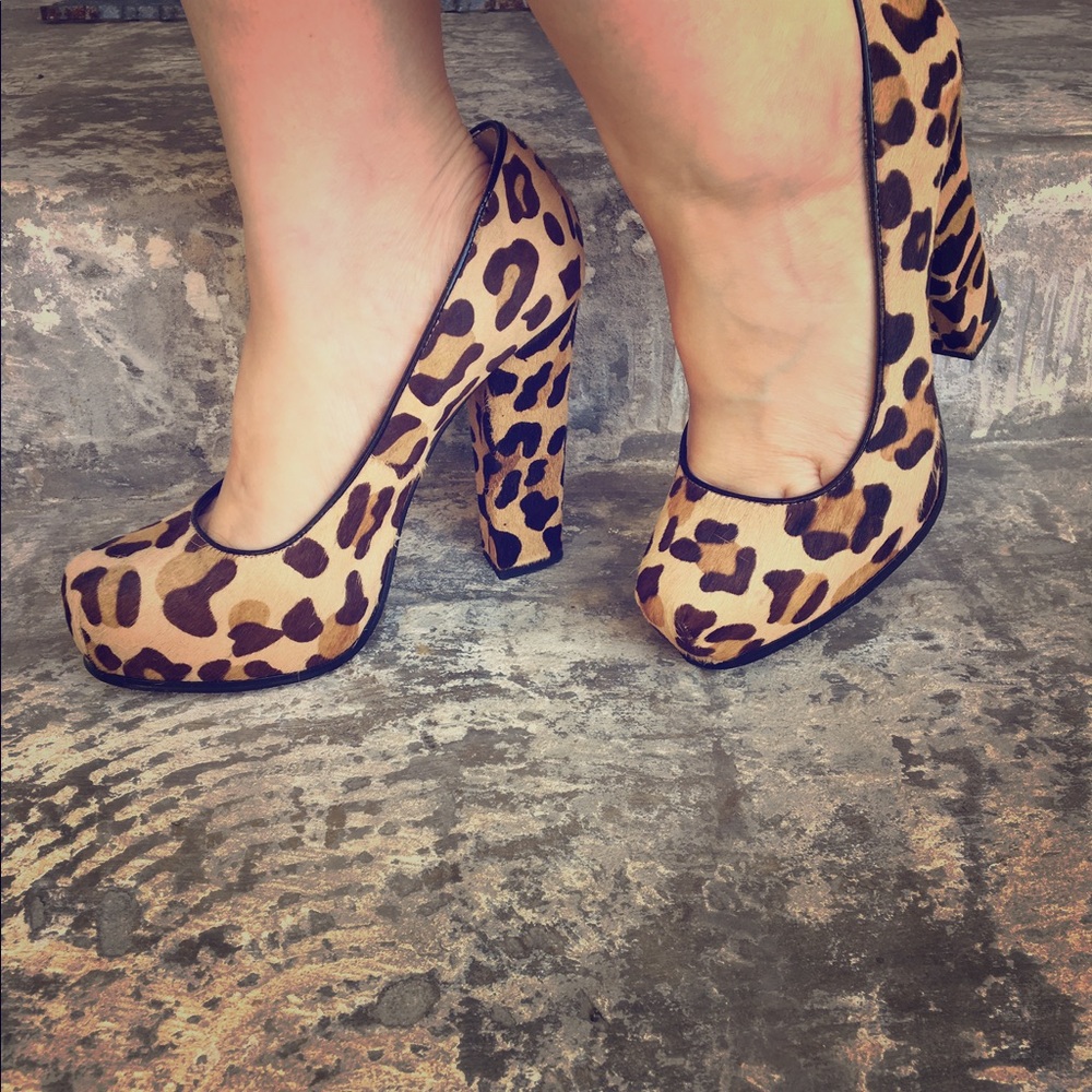 Leopard pony hair heels