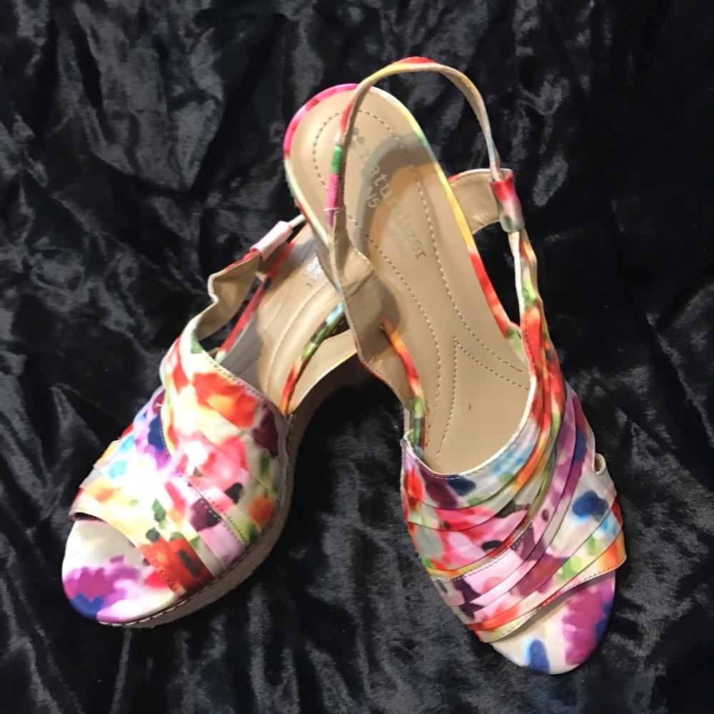 Naturalize Spring Fabric Espadrille Wedge Shoes
