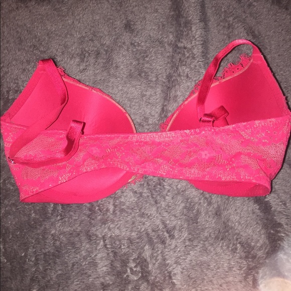 Sparkly Push-up Victoria's Secret Bra - Picture 2 of 4