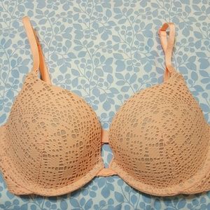 Victoria Secret Push up Bra