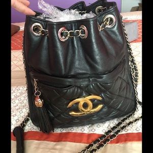 Lambskin Bucket handbag/crossbody