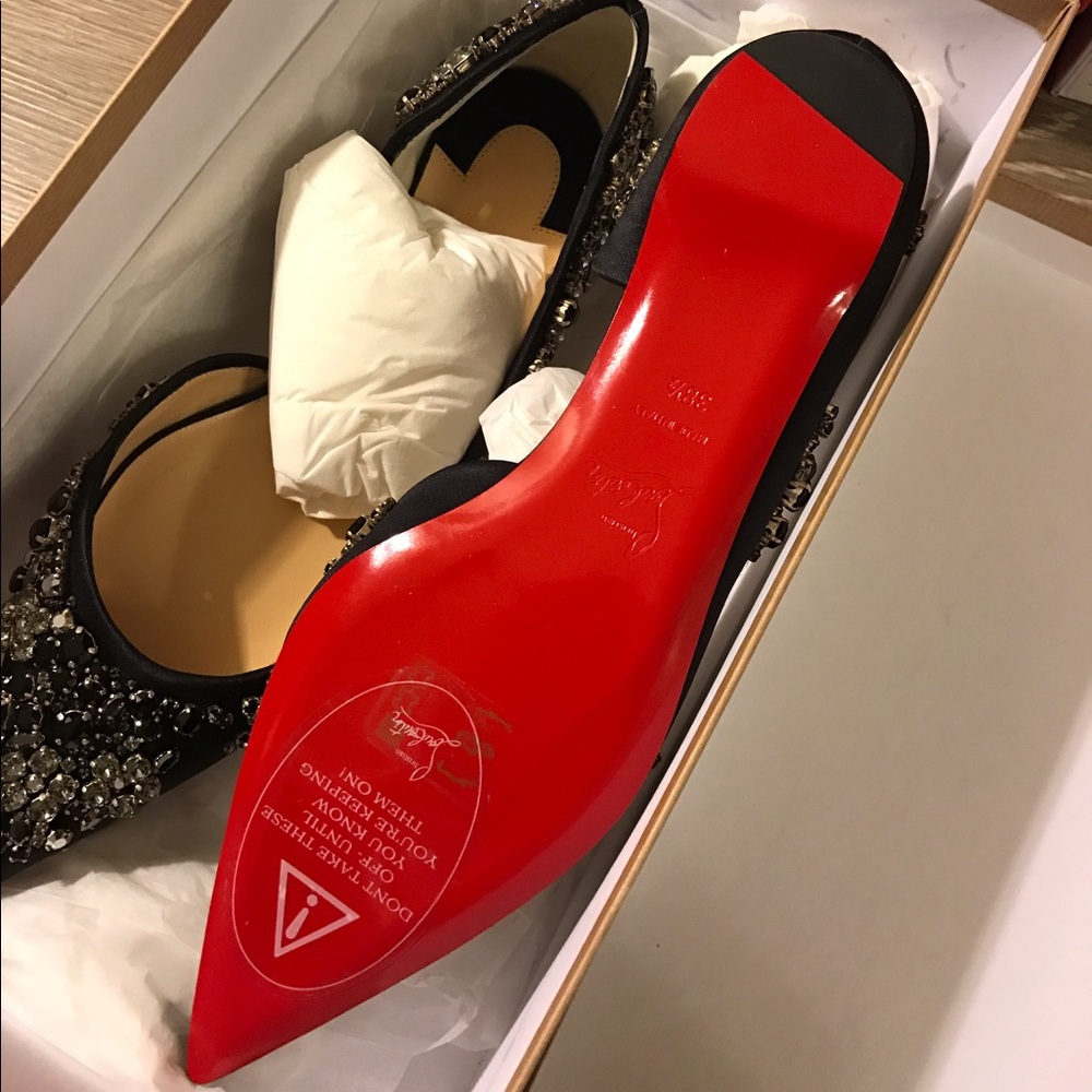 Brand new never wear💡Size38.5