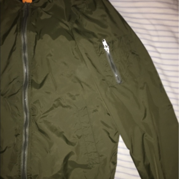 Forever21 Men Bomber Jacket - Picture 2 of 3