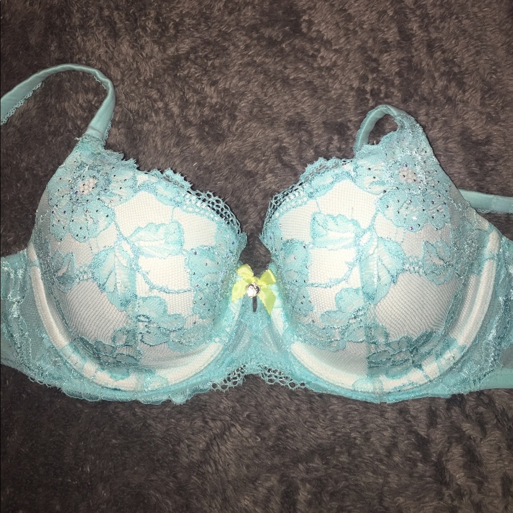 Blue & White Lace Victoria's Secret Bra