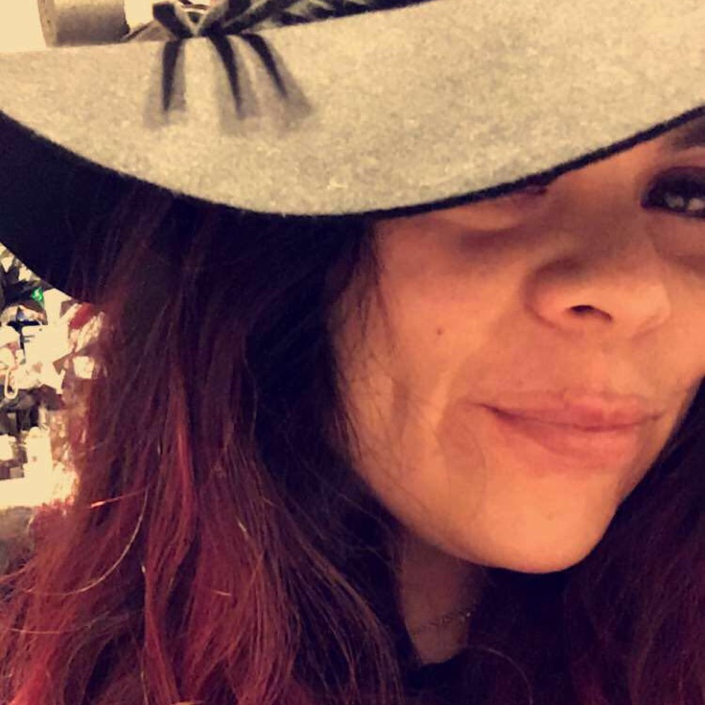 Meet your Posher, Stephanie