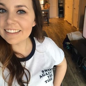 Meet your Posher, Alyssa