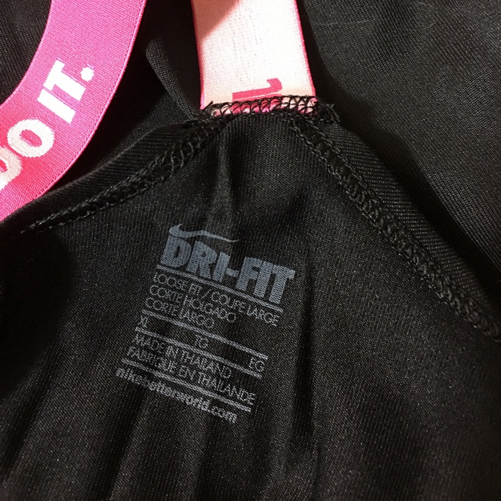 🍁Nike Just Do It Tank Top - Picture 5 of 5