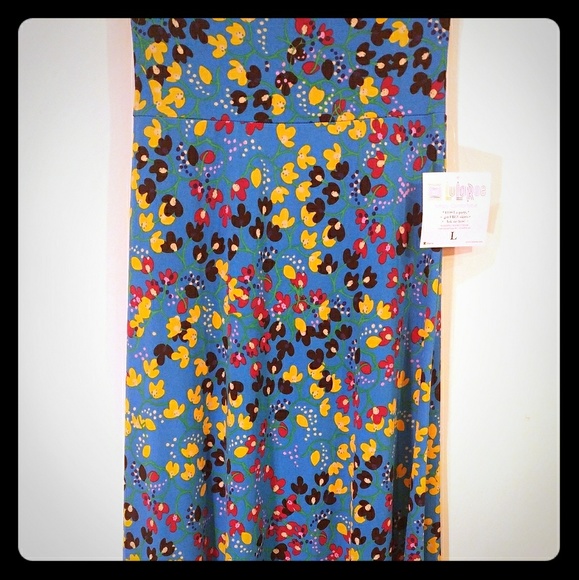 Maxis Madness - Picture 1 of 2