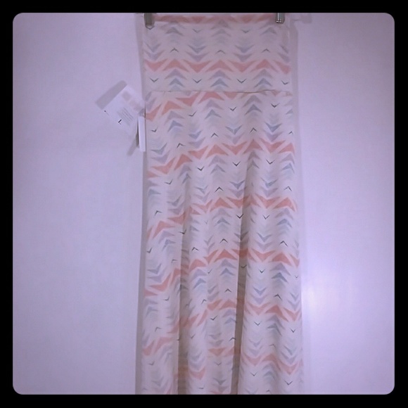 Maxis Madness - Picture 2 of 2