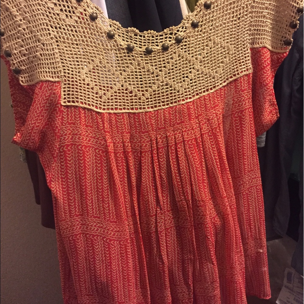 Worn once flowy blouse