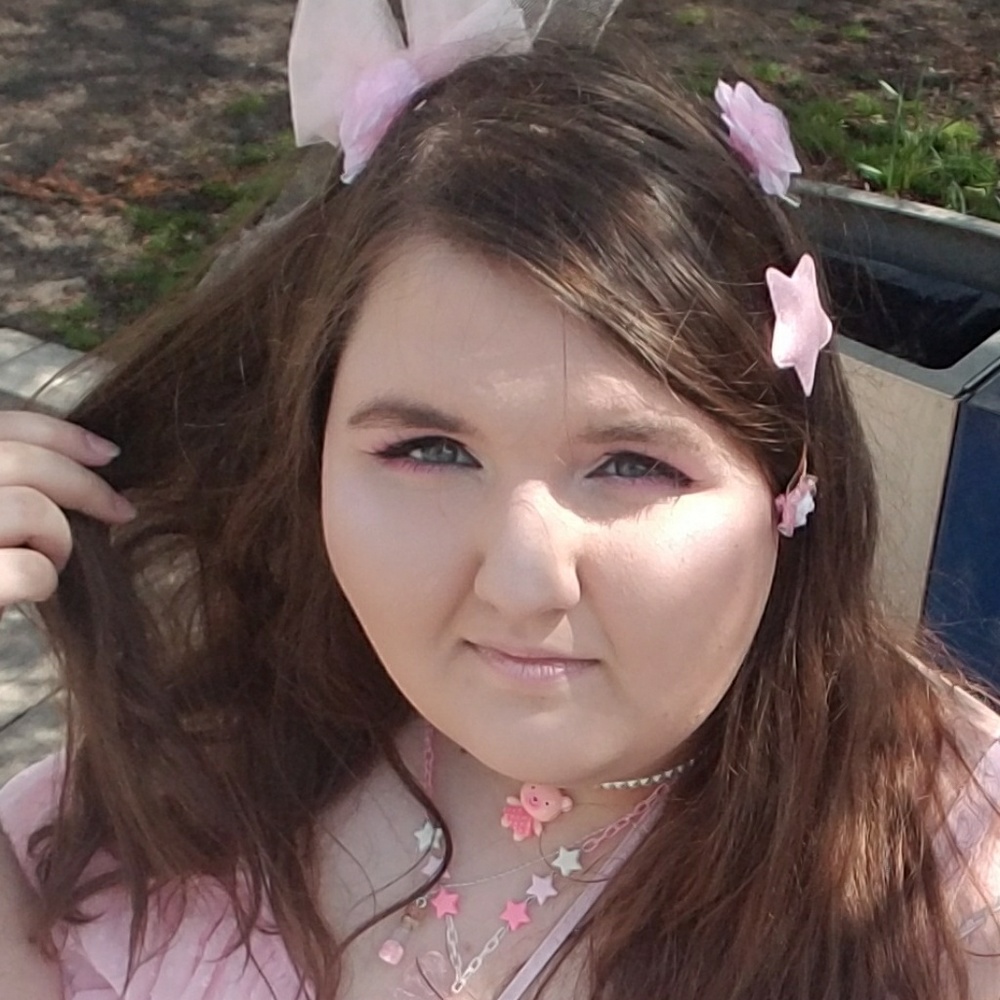 Meet your Posher, Kim