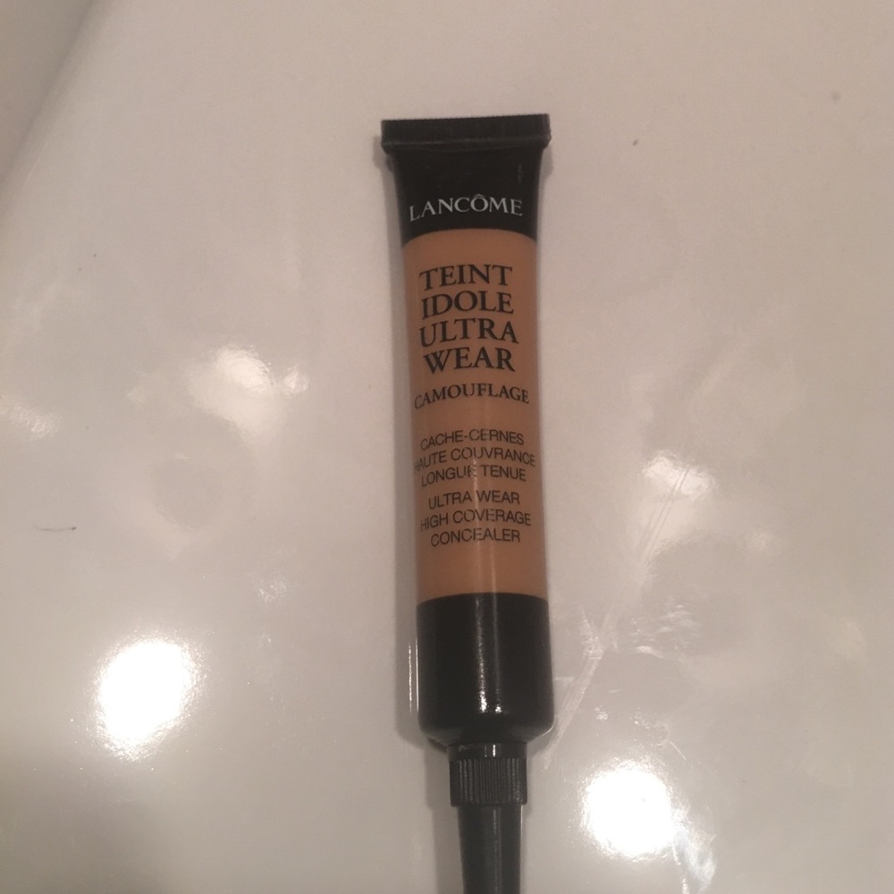 Lancome teint idole ultra wear concealer