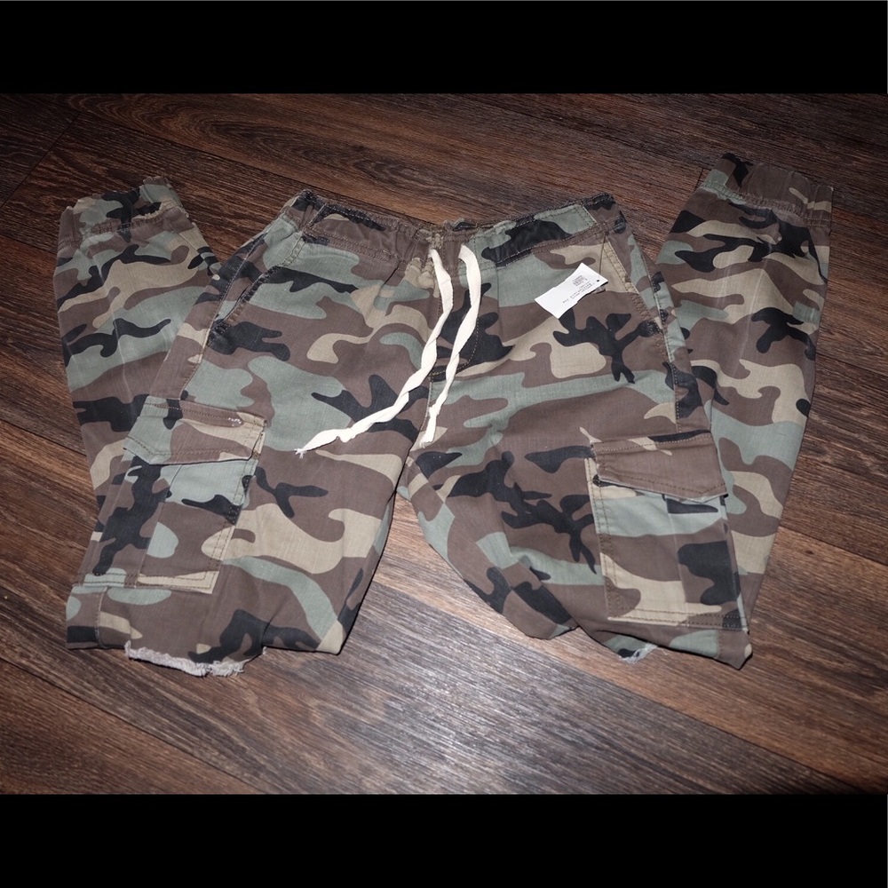 Fashion nova joggers