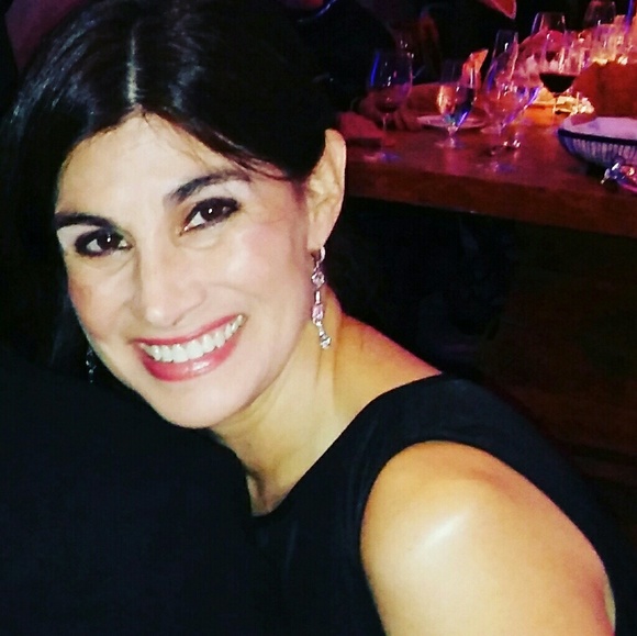 Meet your Posher, Alice - Picture 1 of 1