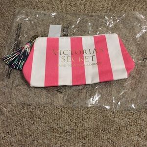 Victoria's Secret cosmetic bag. NWT