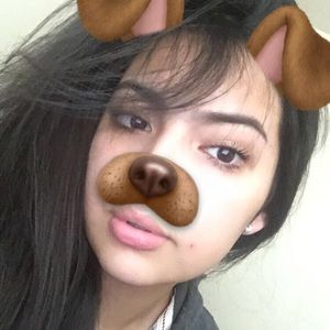 Meet your Posher, Isabel