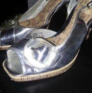 Women's shoes hologram series