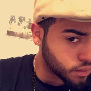 Meet your Posher, Corey