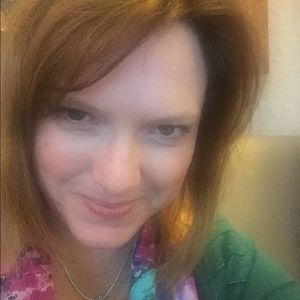 Meet your Posher, Angie