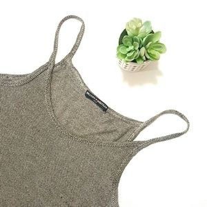 * BRANDY MELVILLE * Crop Top