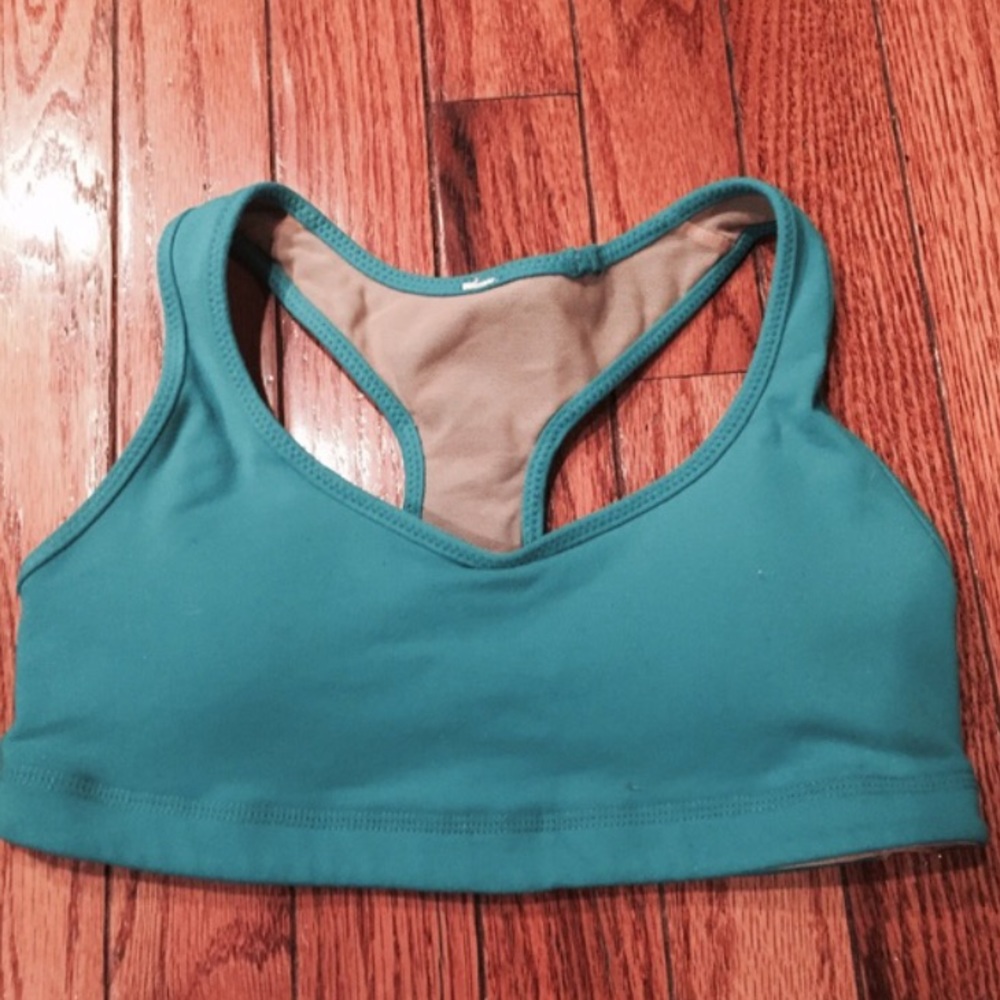 Lululemon Blue Athletic Sports Bra & Ruffled Back