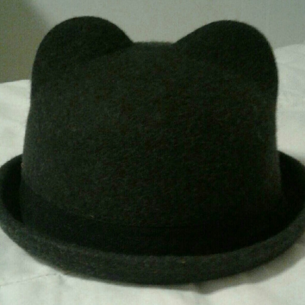 Devil's Ears Women's Wool Derby Hat