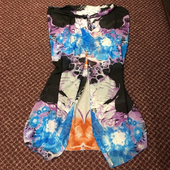 Soft Chiffon. Colorful and Vibrant OS Fits All. - Picture 6 of 7