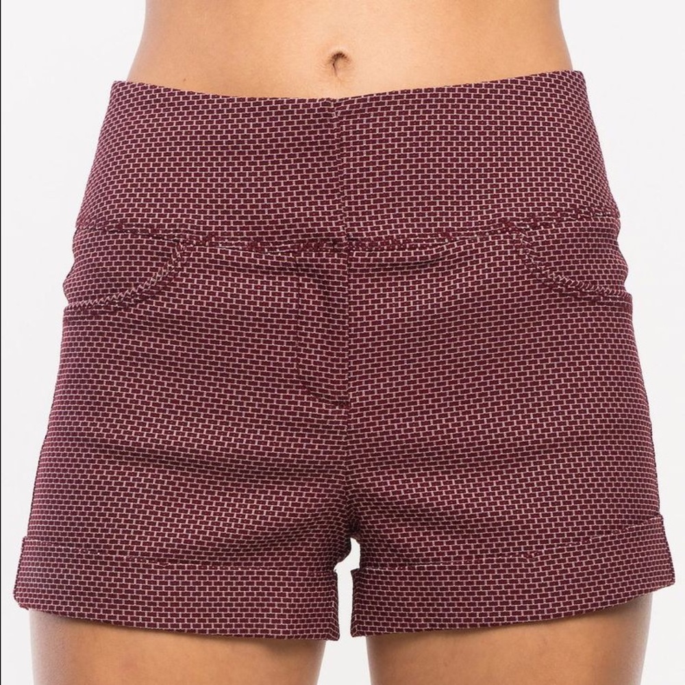 🇺🇸💋NEW! Geo Highwaisted Shorts 💋