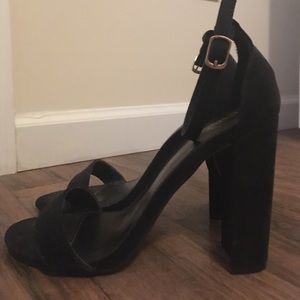 Black ankle strap sandal w/ thick heel