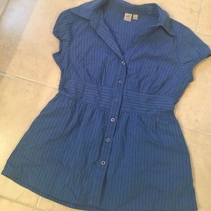 Short sleeve button down shirt