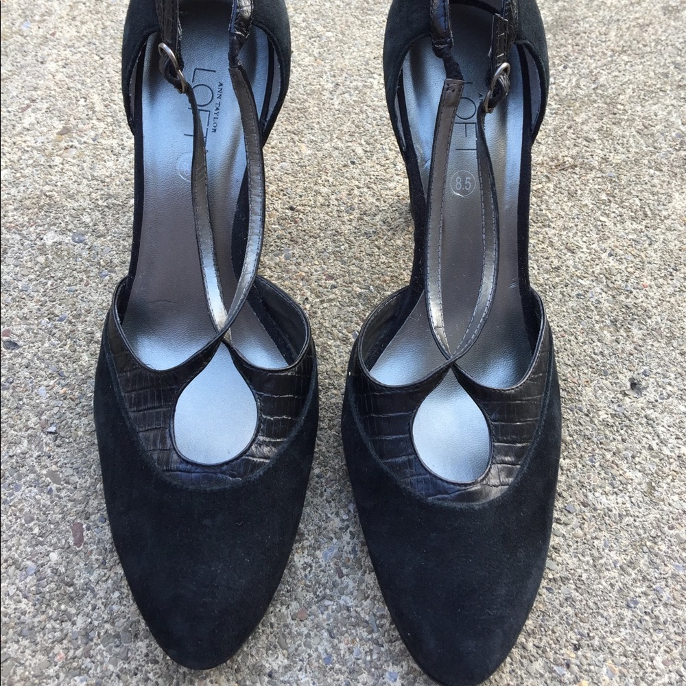 Women's Ann Taylor Loft Black Leather Heels 8.5M