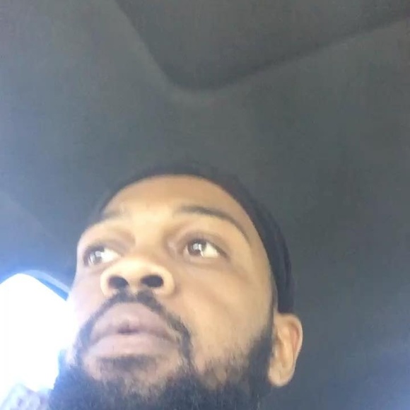 Meet your Posher, Roland - Picture 1 of 1