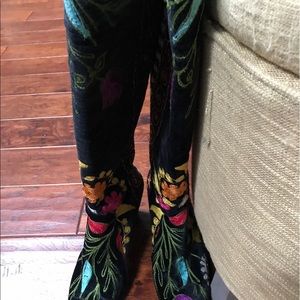 Zeyzani Custom Made Embroidered Suzani Boots