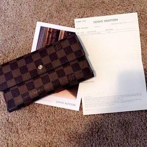 Authentic Louis Vuitton Damier Ebene Wallet