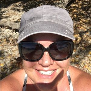 Meet your Posher, Molly